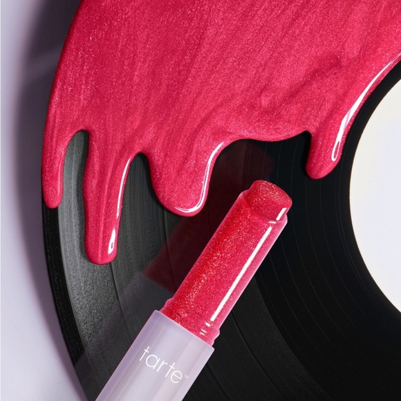 Shimmering Bright Pink Tarte Maracuja Juicy Lip Vinyl Shimmer Brand New in Box - Picture 14 of 15